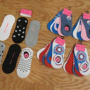 Betsey Johnson Womens No Show Sneaker Liner Socks ~HUGE LOT 26 PAIRS~
